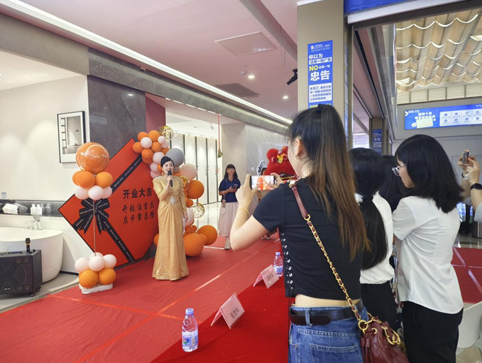 再啟新篇｜能強(qiáng)瓷磚龍巖居然之家旗艦店盛大開(kāi)業(yè)！